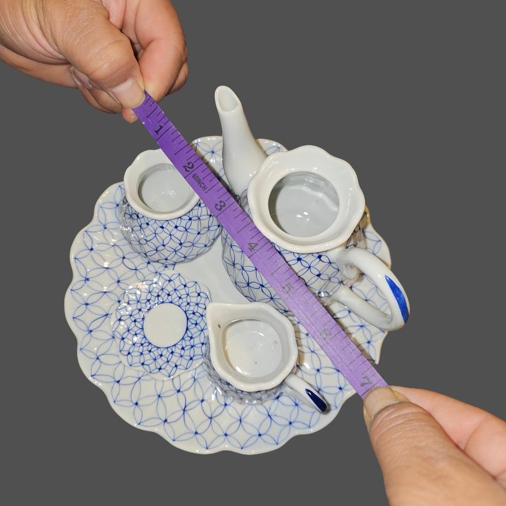 Blue and White Porcelain mini Tea Set - Picture 7 of 10